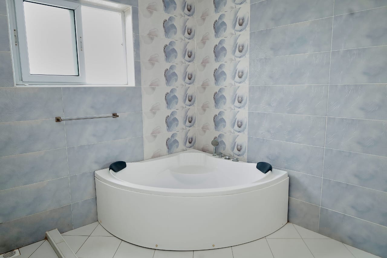 5Bedroom Nyali